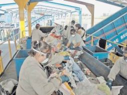 Aspecto de una fábrica de reciclado, donde se separan distintos productos que son utilizados en esta industria. EL UNIVERSAL  /