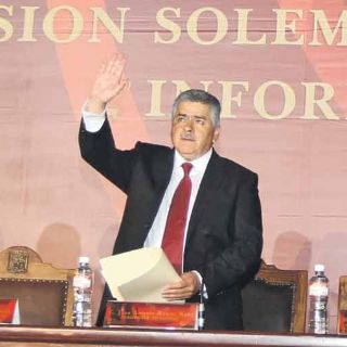 Mateos presume proyecto para centro universitario