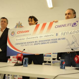 Michel dona multa a institución