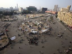 Las autoridades anunciaron un nuevo Gobierno de transición, los manifestantes siguen en la plaza Tahrir. EFE  /