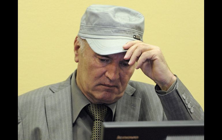 Mladic, de 70 años, está acusado de crímenes de guerra y lesa humanidad. ARCHIVO  /