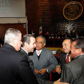 Incrementan recursos de Ley de Ingresos 2012