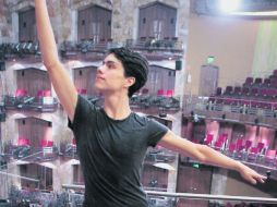 Esteban Hernández, otro miembro de una familia tapatía talentosa que forja el éxito en el extranjero, en una imagen reciente.  /