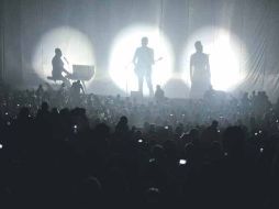 Tras casi dos horas de música en el Auditorio Telmex, los artistas hicieron un llamado a la paz y a mantener la unidad en el país.  /