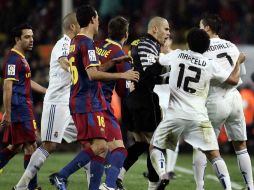 El Bernabéu acoge el primer capítulo de dos partidos que pueden decidir la temporada. MEXSPORT  /