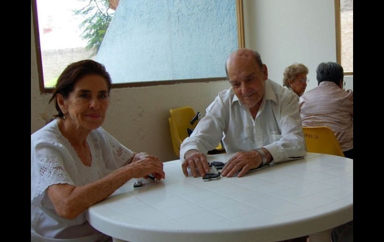 La ingesta excesiva de medicamentos para padecimientos también juega un papel importante en descanso del adulto mayor.  /