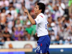 Cesar Villaluz de Cruz Azul celebrando un gol, durante juego de la semana 9 del Apertura 2011. MEXSPORT  /