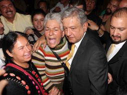 Andrés Manuel López Obrador se registró como precandidato único del PRD a la Presidencia de la República. NOTIMEX  /