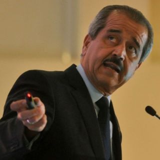 Ahora Córdova confunde 'El Príncipe' con 'El Principito'