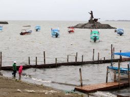 Debido a la temporada el lago inició su descenso hasta sumar los centímetros que se reportan al día de hoy. ARCHIVO  /
