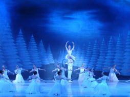 Las transmisiones serán presentadas por Kelly Ripa y Chilsea Clinton. NTX  /