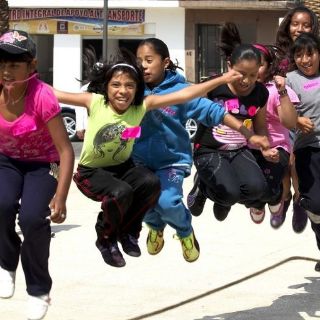 Divertida presentación de 'Clic-Clac', barra infantil de Canal 22