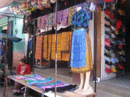 Además de bellos, los bordados representan distintos aspectos de la vida de esta cultura. ESPECIAL  /