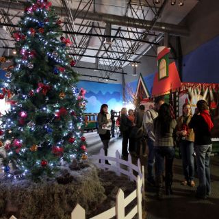 El Trompo muestra cultura navideña