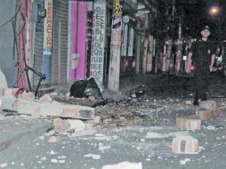 En el Centro de Chilpancingo varios negocios sufrieron daños considerables. NTX  /