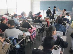 El sindicato de los maestros reconoce que 90% de los docentes padece deficiencias de salud atribuidas a su labor.  /