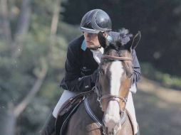Marco Antonio de la Torre monta a ''Vincent'', caballo con el que ganó ayer la prueba estelar de 1.30.  /