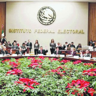 Perfilan nueva terna de consejeros para el IFE