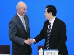 Pascal Lamy y Hu Jintao en la celebración de los 10 años de China en la OMC. EFE  /