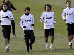De izquierda a derecha, 'Kaká', Granero, Vieira y Arbeola durante entrenamiento en Valdebebas. EFE  /