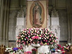 La tradicional Misa de las Rosas en la Basílica de Guadalupe, con motivo de los festejos de la Virgen morena. EFE  /