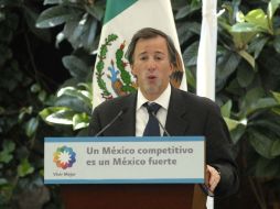 La Secretaría de Hacienda, a cargo de José Antonio Meade informó que en el 2012 se reducirá los costos de financiamiento.  /