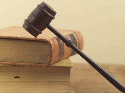 Legitimar es convertir algo en legítimo o probar algo conforme a las leyes. ESPECIAL  /