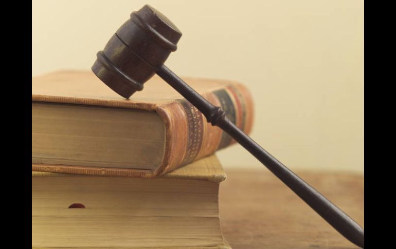 Legitimar es convertir algo en legítimo o probar algo conforme a las leyes. ESPECIAL  /