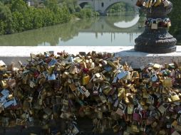 En los próximos días se retirarán los candados. EFE  /