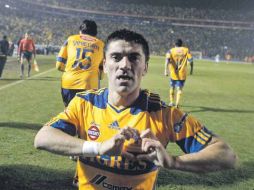 Héctor Mancilla fue clave para el título de Tigres en el Apertura 2011. Marcó nueve tantos. REUTERS  /