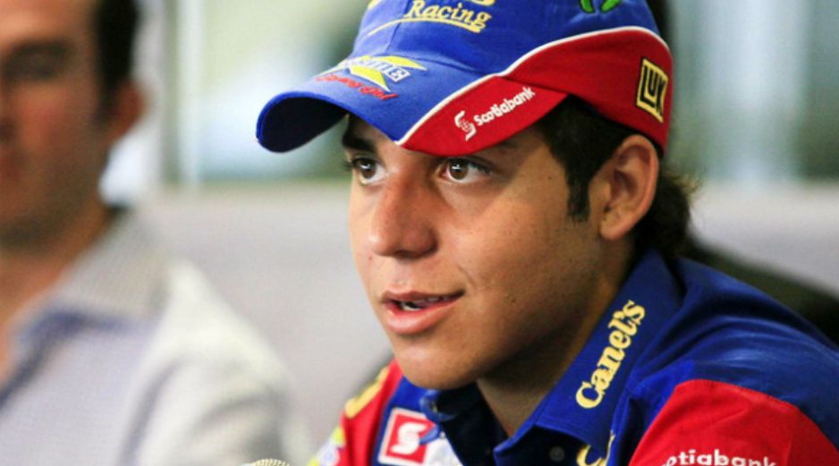 Será el piloto mexicano más joven en rodar en la pista. ARCHIVO  /