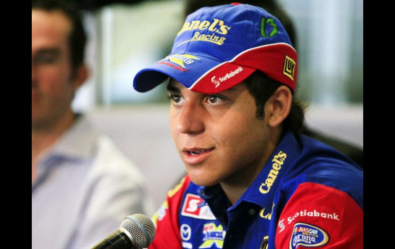 Será el piloto mexicano más joven en rodar en la pista. ARCHIVO  /