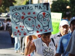 Residentes de Guerreo se manifiestan para exigir justicia por la muerte de dos normalistas. NOTIMEX  /