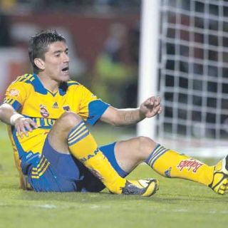 Tigres retendrá a Héctor Mancilla