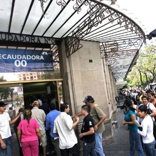 Ofrecen facilidades a morosos de tenencia en Jalisco