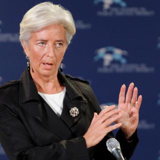 Lagarde de FMI dice no hay países inmunes al riesgo