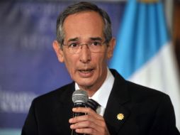 Alvaro Colom entregará la estafeta presidencial a Otto Pérez Molina en enero del próximo año. ARCHIVO  /