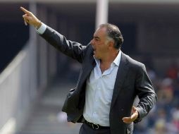 Guillermo Vazquez entrenador de los Pumas de la UNAM, durante juego de la semana17 del Apertura 2011. MEXSPORT  /