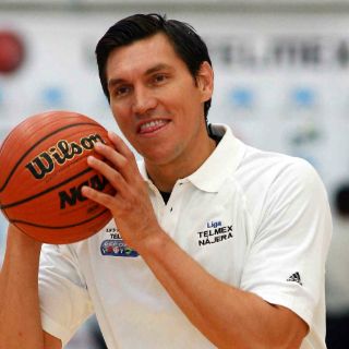 Nájera es operado de la rodilla