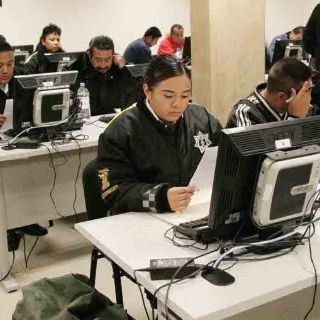 Prevén depuración de 135 mil policías en el país