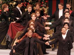 Inició la temporada del Cascanueces con la Orquesta del Teatro de Bellas Artes. NOTIMEX  /