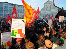 Otras marchas se realizaron en Roma, Milán, Nápoles, Bolonia, Turín, Verona, Génova y Bari. EFE  /