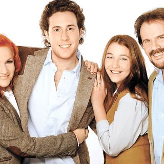 Pimpinela lanza el disco Estamos todos locos