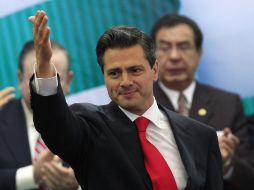 Tras ser designado formalmente candidato presidencial del tricolor, Peña Nieto asiste a su primer acto partidista. REUTERS  /