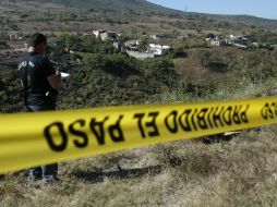 Un agente del Ministerio Público adscrito a aquel municipio, inicia las investigaciones del accidente vial. ARCHIVO  /