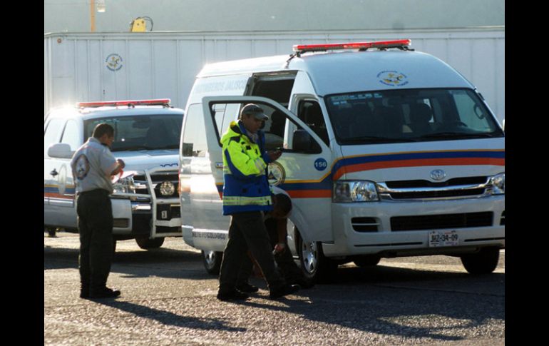 Participan 200 oficiales y 10 comandantes encabezados por el director de Protección Civil y Bomberos Jalisco, Trinidad López. NOTIMEX  /