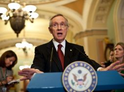 El líder de la mayoría demócrata en el Senado, Harry Reid, se negó hoy a reabrir las negociaciones con los republicanos. ARCHIVO  /