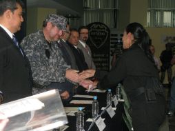 Fue personal de las dependencias de Seguridad Pública del Estado  quienes recibieron un promedio de cinco mil pesos.  /