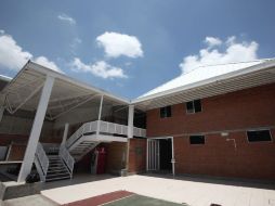 Son cerca de dos mil atletas los que tomaron las instalaciones deportivas. En la imagen, el Gimnasio del CODE II. ARCHIVO  /