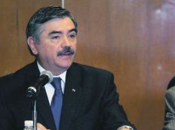 Leonardo Valdés Zurita, presidente del IFE, durante la reunión del organismo electoral. EL UNIVERSAL  /